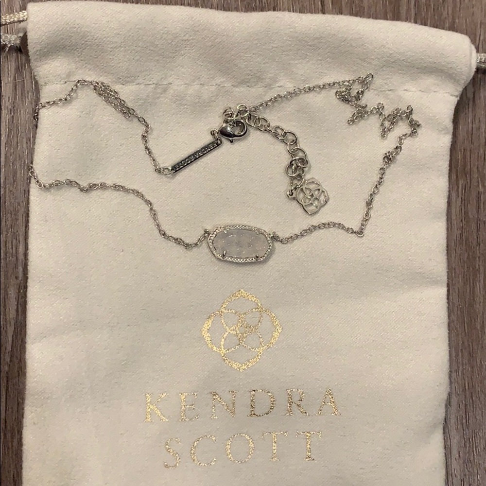 Kendra Scott Elisa Necklace In Iridescent Drusy